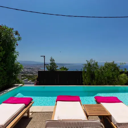 Unlimited Blue Vila *